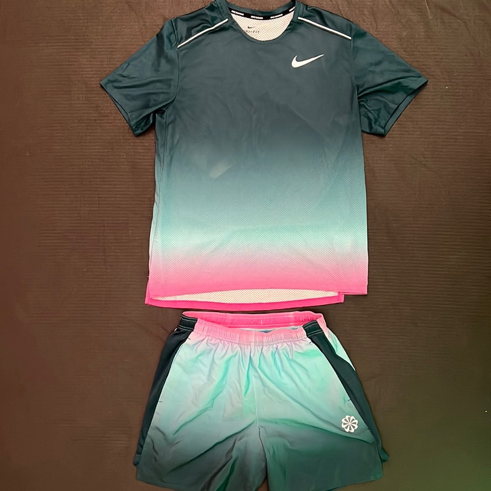 Nike running men’s set top M shorts M 7inch